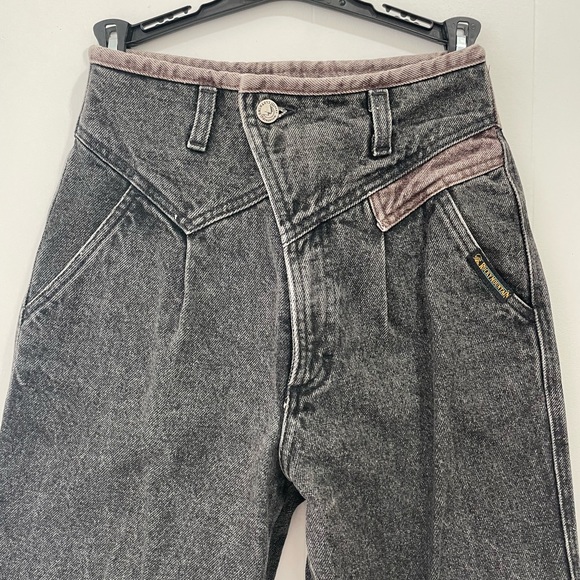 Two toned Rockies - Picture 1 of 4